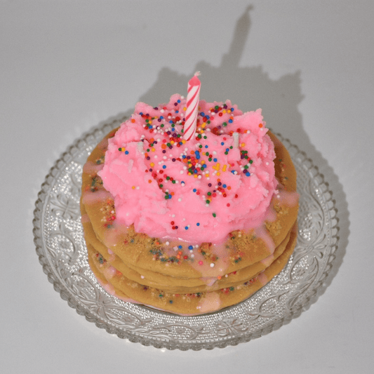 FUNFETTI STRAWBERRY MILK PANCAKE CANDLE